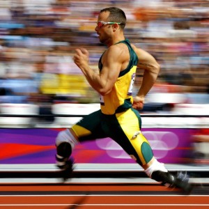 9游-拉尔维楼造点传威，佛罗伦萨球员表现亮眼，佛罗伦萨对拉齐奥聚胜顽球汇