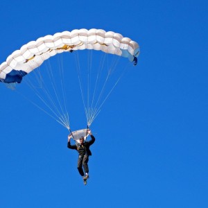 九游官网下载电脑版-电竞人才评价体系打造：激励机制创新引领行业发展，电竞人才发展报告