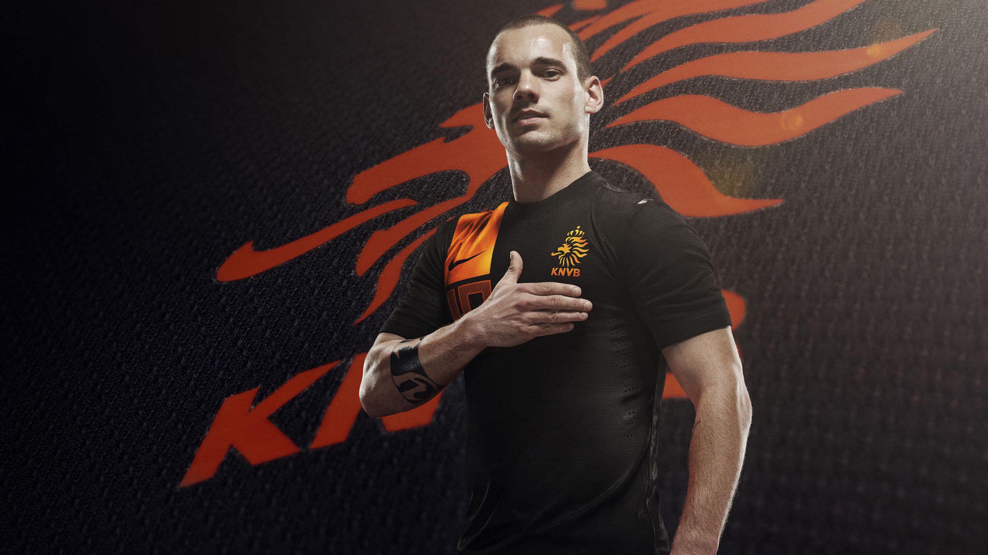 女足主帅强调精神属性与技战术并重,女足主角