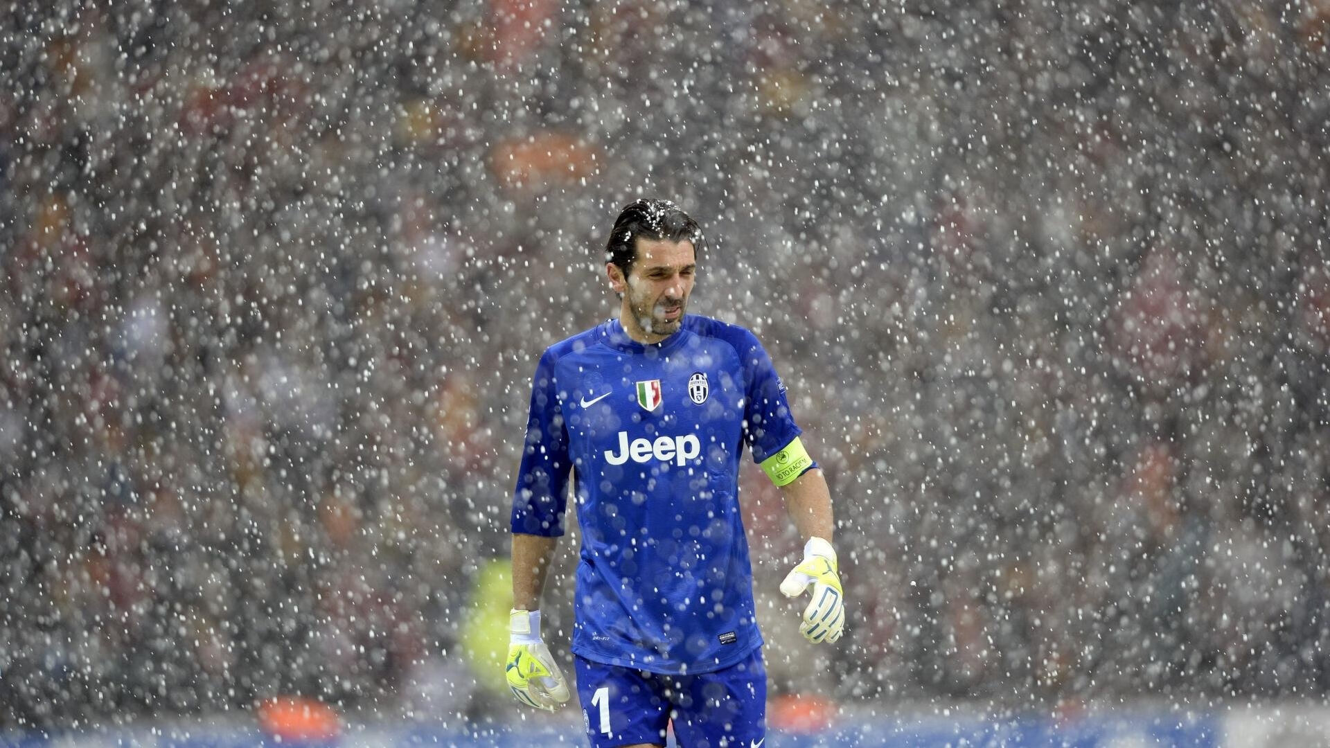 深圳马可波罗教练调整战术效果明显，深圳马可波罗教练是谁_